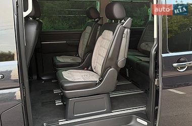 Минивэн Volkswagen Multivan 2020 в Луцке