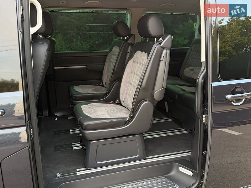 Минивэн Volkswagen Multivan 2020 в Луцке