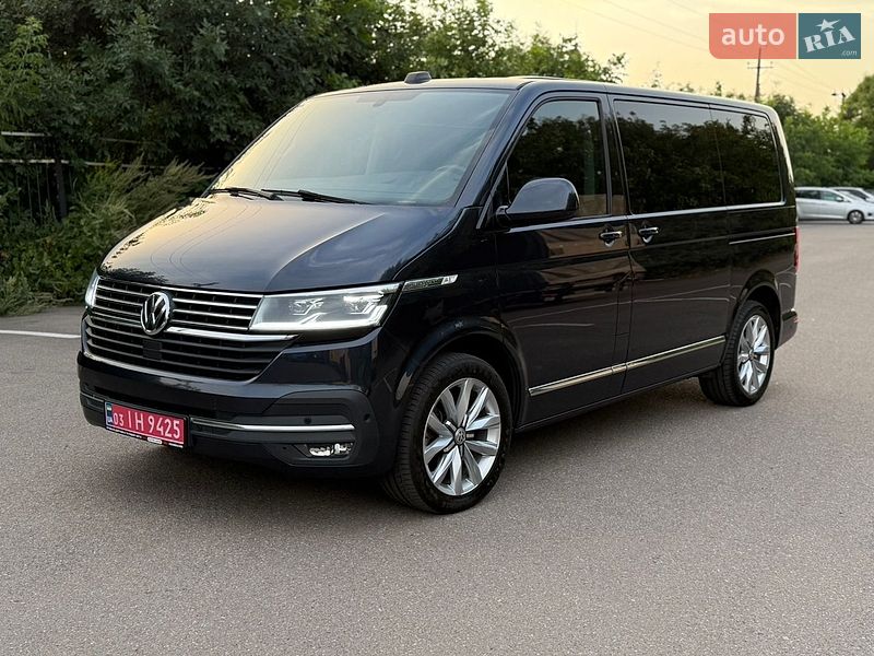 Минивэн Volkswagen Multivan 2020 в Луцке