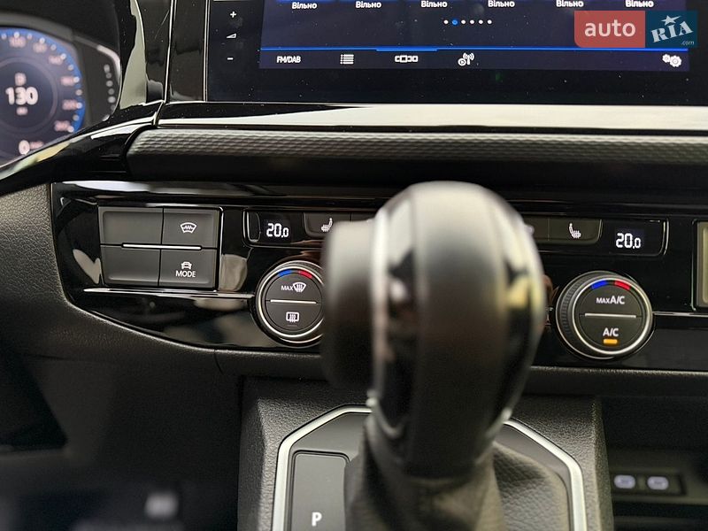 Минивэн Volkswagen Multivan 2020 в Луцке