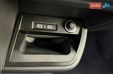 Минивэн Volkswagen Multivan 2020 в Луцке