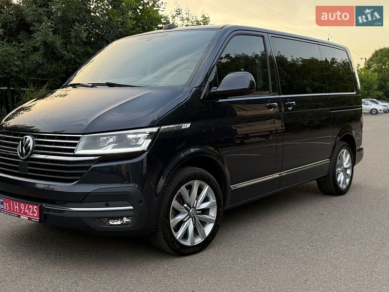 Минивэн Volkswagen Multivan 2020 в Луцке