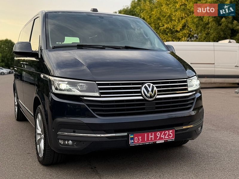 Минивэн Volkswagen Multivan 2020 в Луцке