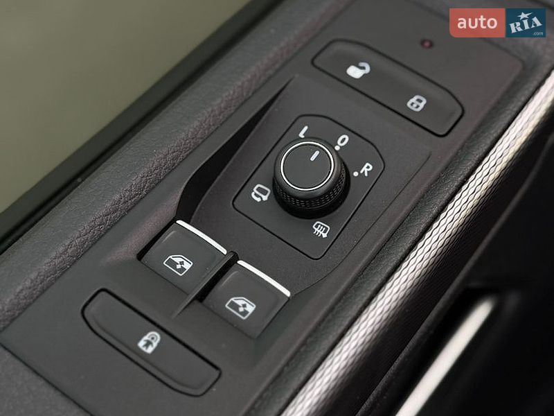 Минивэн Volkswagen Multivan 2020 в Луцке