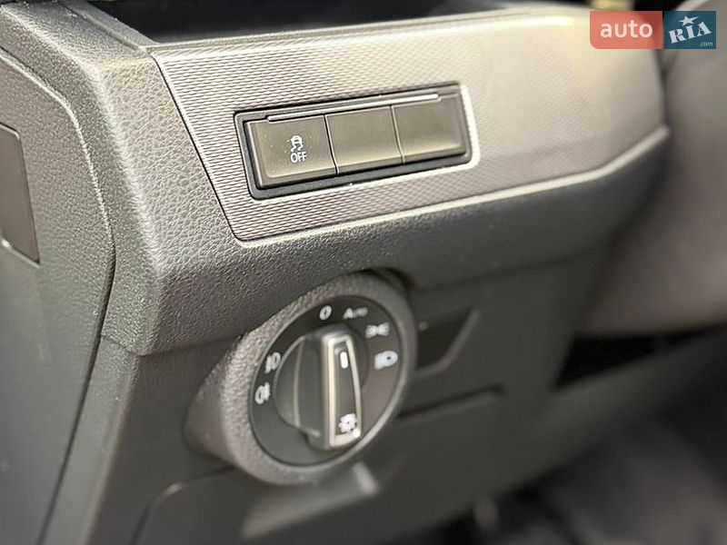 Минивэн Volkswagen Multivan 2020 в Луцке