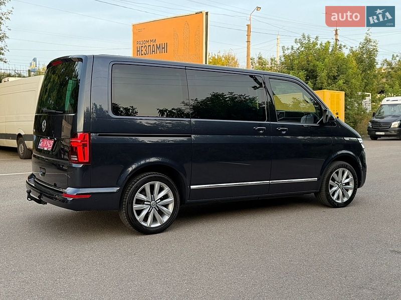 Минивэн Volkswagen Multivan 2020 в Луцке