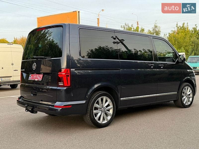 Минивэн Volkswagen Multivan 2020 в Луцке