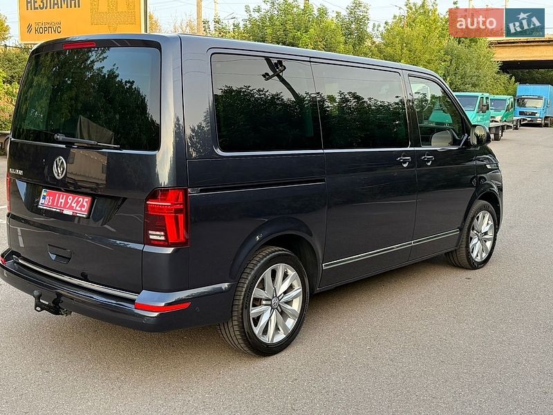 Минивэн Volkswagen Multivan 2020 в Луцке
