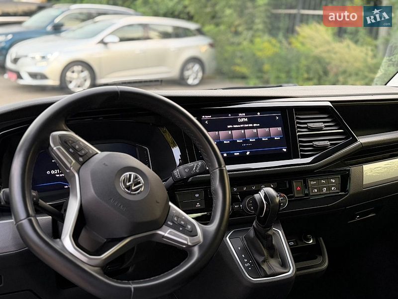Минивэн Volkswagen Multivan 2020 в Луцке