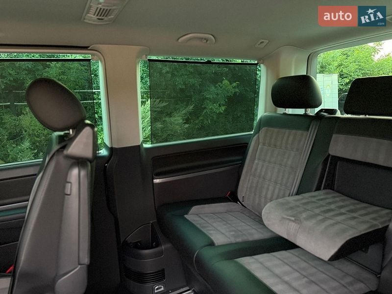 Минивэн Volkswagen Multivan 2020 в Луцке