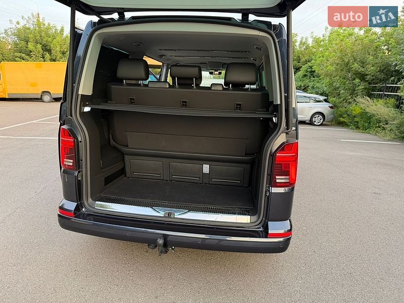 Минивэн Volkswagen Multivan 2020 в Луцке