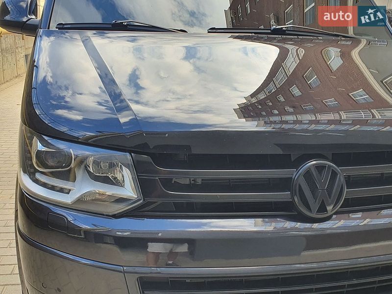 Volkswagen Multivan 2012