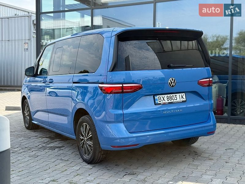 Мінівен Volkswagen Multivan 2022 в Хмельницькому