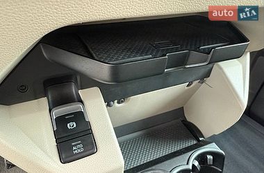 Мінівен Volkswagen Multivan 2022 в Хмельницькому