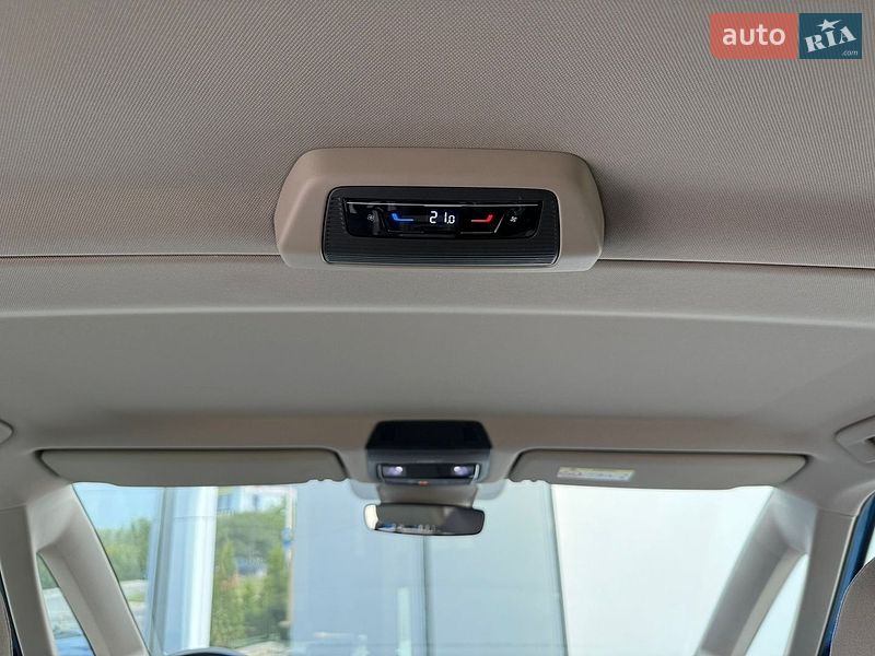Мінівен Volkswagen Multivan 2022 в Хмельницькому