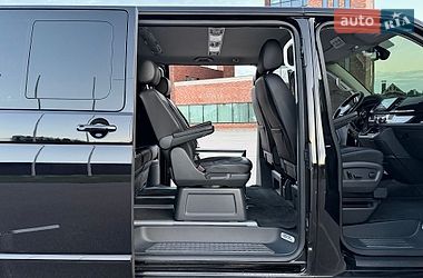 Мінівен Volkswagen Multivan 2019 в Києві