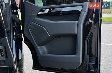 Мінівен Volkswagen Multivan 2019 в Києві