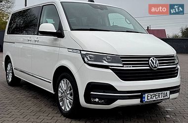 Минивэн Volkswagen Multivan 2022 в Киеве