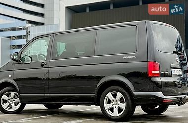 Минивэн Volkswagen Multivan 2013 в Киеве