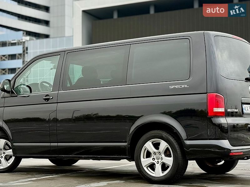 Минивэн Volkswagen Multivan 2013 в Киеве