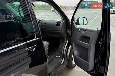 Минивэн Volkswagen Multivan 2013 в Киеве