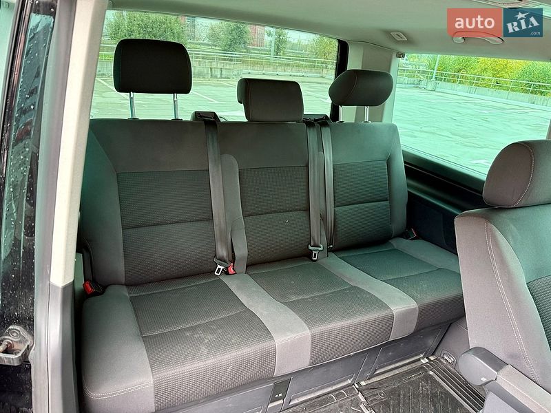 Минивэн Volkswagen Multivan 2013 в Киеве