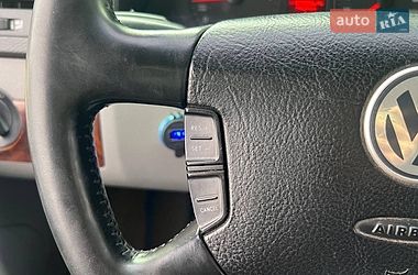 Минивэн Volkswagen Multivan 2008 в Киеве