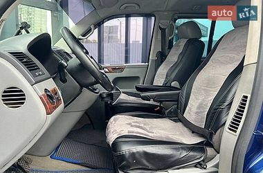 Минивэн Volkswagen Multivan 2008 в Киеве