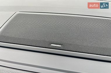 Минивэн Volkswagen Multivan 2016 в Луцке
