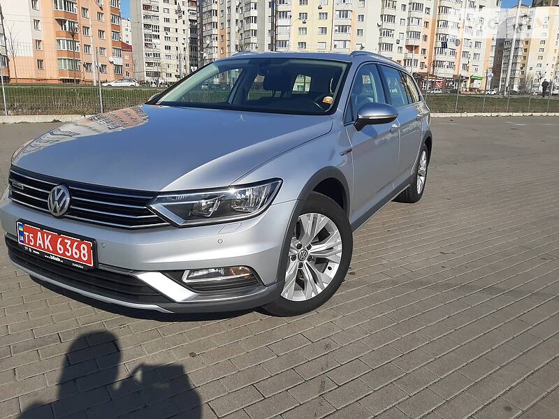 Універсал Volkswagen Passat Alltrack 2016 в Вінниці
