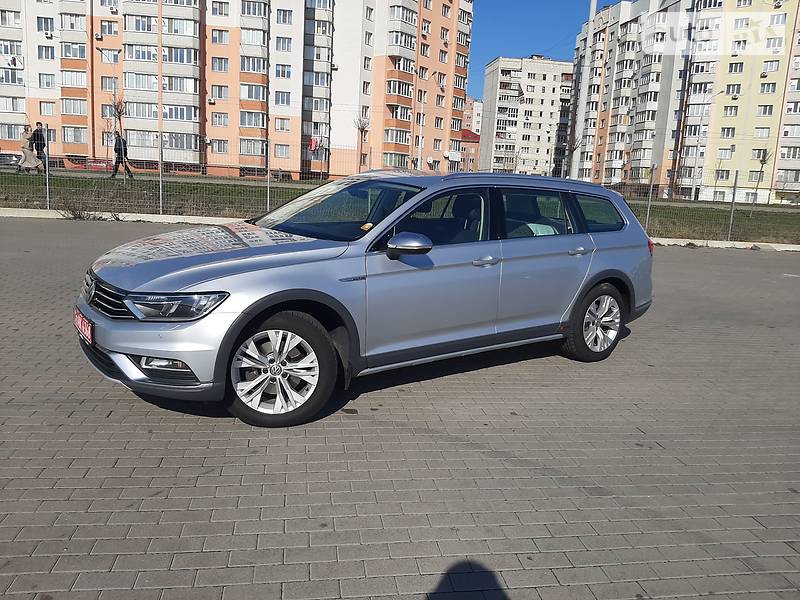 Універсал Volkswagen Passat Alltrack 2016 в Вінниці