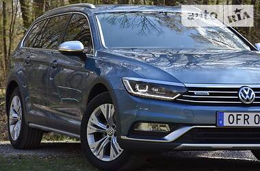 Універсал Volkswagen Passat Alltrack 2016 в 