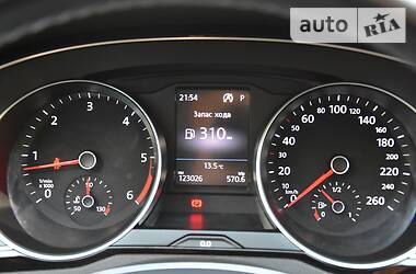 Універсал Volkswagen Passat Alltrack 2016 в 