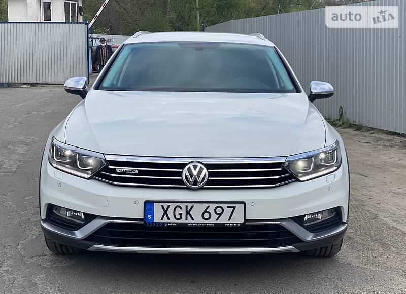Універсал Volkswagen Passat Alltrack 2016 в Рівному