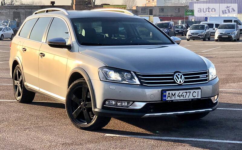 Универсал Volkswagen Passat Alltrack 2014 в Житомире