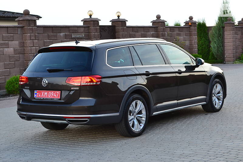 Універсал Volkswagen Passat Alltrack 2017 в Рівному