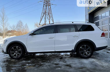 Универсал Volkswagen Passat Alltrack 2012 в Дрогобыче