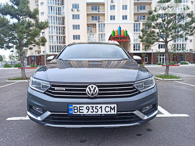 Універсал Volkswagen Passat Alltrack 2017 в Миколаєві