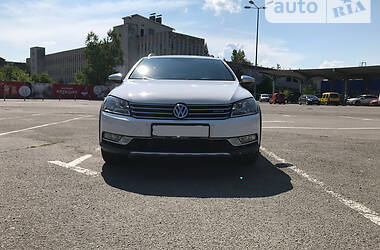 Универсал Volkswagen Passat Alltrack 2013 в Ивано-Франковске