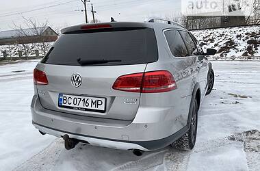 Универсал Volkswagen Passat Alltrack 2012 в Самборе