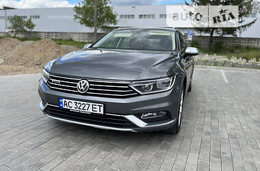 Универсал Volkswagen Passat Alltrack 2017 в Луцке