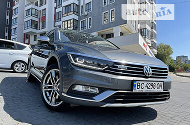 Универсал Volkswagen Passat Alltrack 2016 в Львове