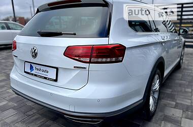 Універсал Volkswagen Passat Alltrack 2017 в Рівному