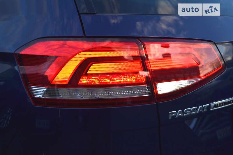 Универсал Volkswagen Passat Alltrack 2018 в Хмельницком