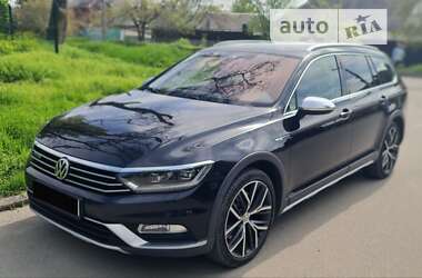 Универсал Volkswagen Passat Alltrack 2017 в Днепре