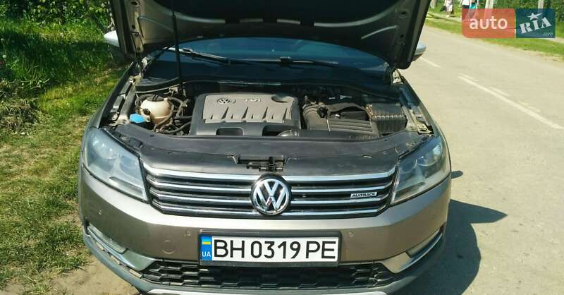 Универсал Volkswagen Passat Alltrack 2013 в Подольске