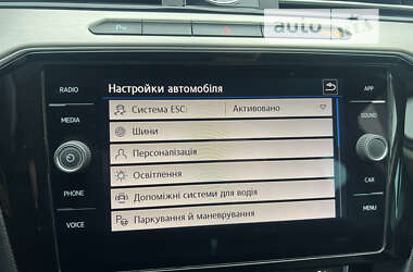 Универсал Volkswagen Passat Alltrack 2018 в Киеве