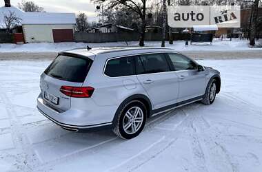 Универсал Volkswagen Passat Alltrack 2016 в Ахтырке