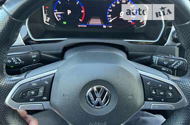 Универсал Volkswagen Passat Alltrack 2020 в Яворове