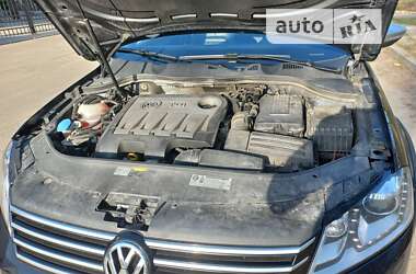 Универсал Volkswagen Passat Alltrack 2014 в Львове